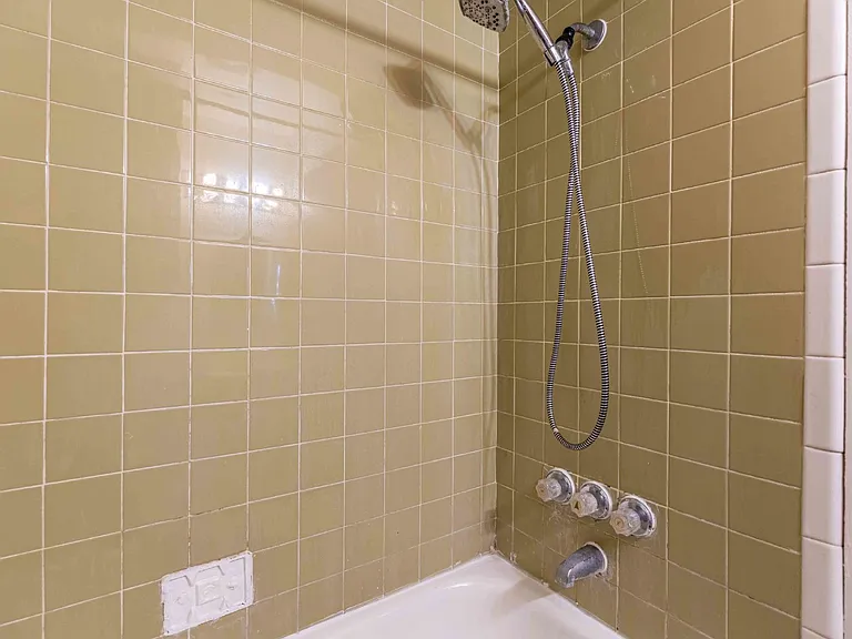 4910 Tennyson Dr — Photo 20