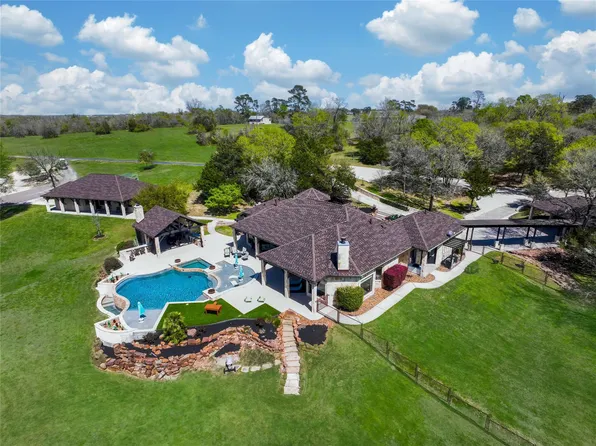 2289 Old Dobbin Rd, Montgomery, TX 77316