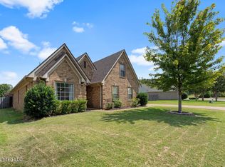 760 Classic Dr, Hernando, MS 38632