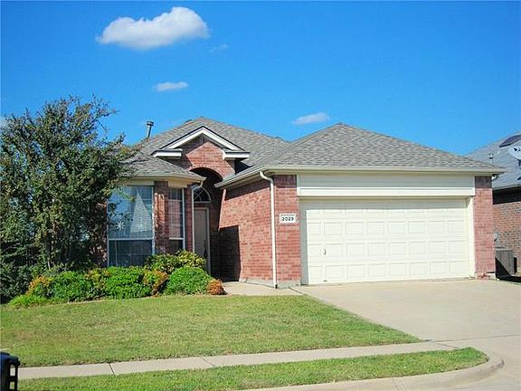 2nd image of 2029 Trina Dr