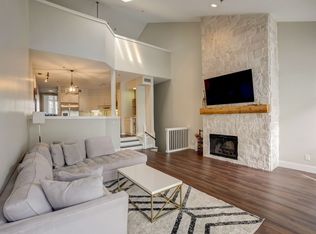 3235 Cole Ave APT 105, Dallas, TX