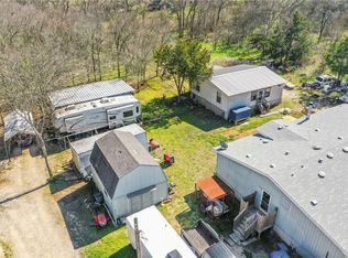 177 Texas Oak Dr, Cedar Creek, TX 78612