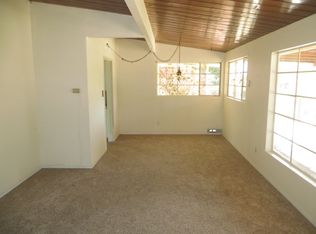 711 Valencia Dr, Bakersfield, CA 93306