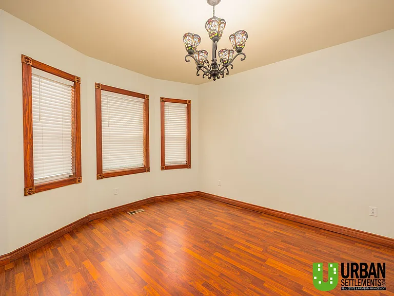 1511 W Gardner Ave — Photo 4