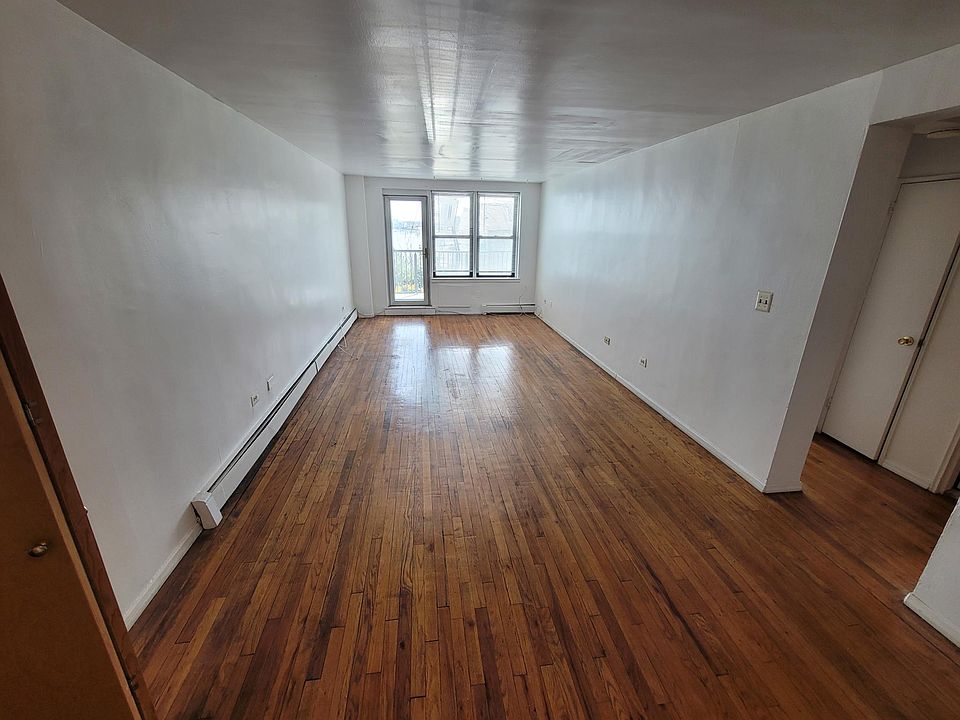 1st image of 1110 Stadium Ave APT 2D