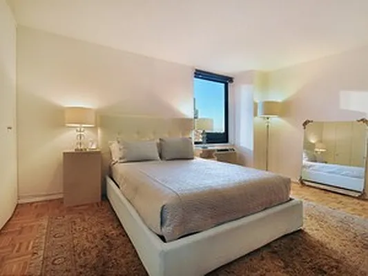 Sold by Corcoran | media 4