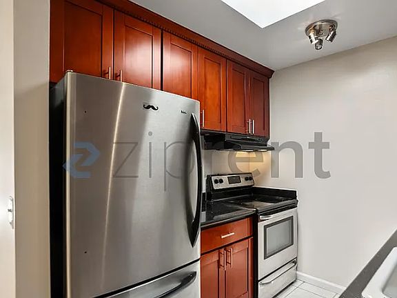 Closer look at the kitchen