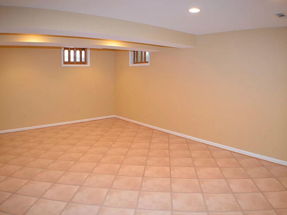 1st image of 3017 Dower House Dr