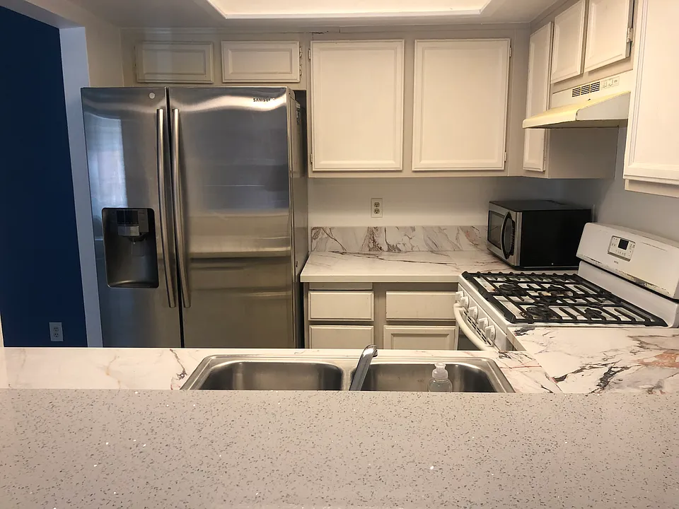 1025 N Tippecanoe Ave #156