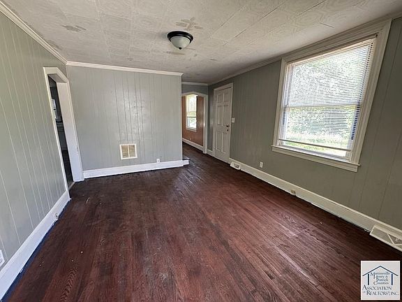 5th image of 651 Mica Rd