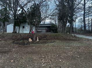 3475 Sanitarium Rd, Akron, OH 44312