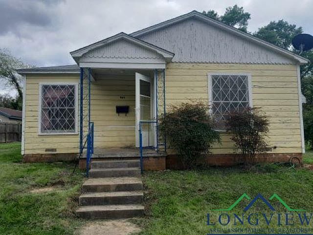 1st image of 408 Graham Dr