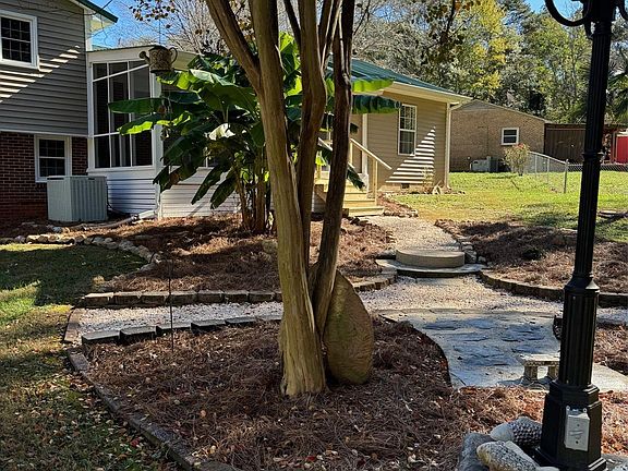 5th image of 121 Alexis Forest Dr