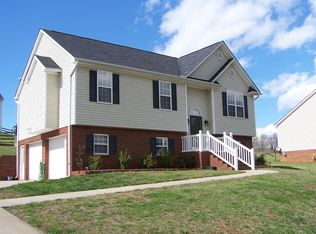 6930 Rangecrest Rd, Belews Creek, NC 27009