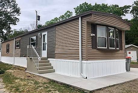 Side view Tower Homes #122