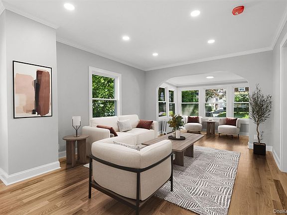 2nd image of 75 Waller Avenue