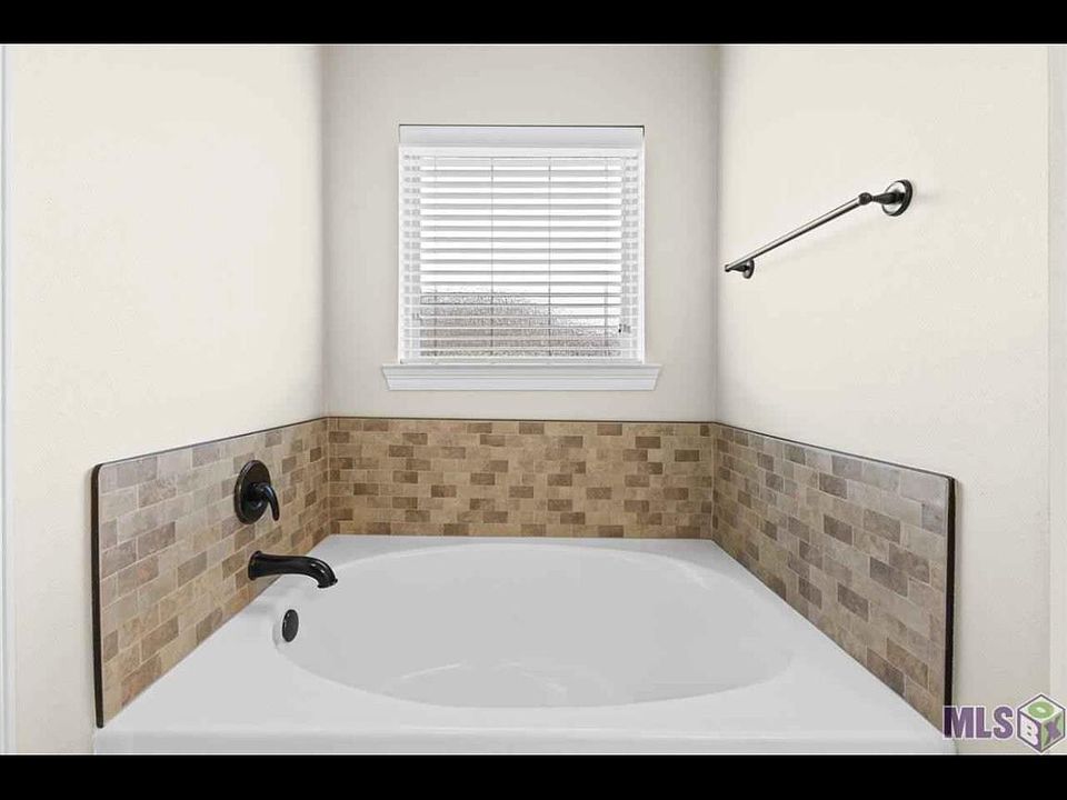 1st image of 7725 Cedar Trail Dr