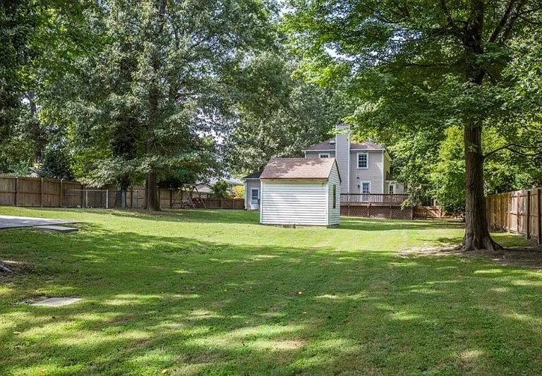 205 Fischer Dr — Photo 20