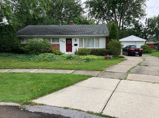 383 Sheffield Dr, Troy, MI 48083