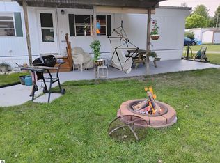 5274 N Bahr Dr, Irons, MI 49644