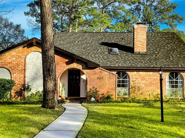 323 Enchanted Trail Dr, Spring, TX 77388