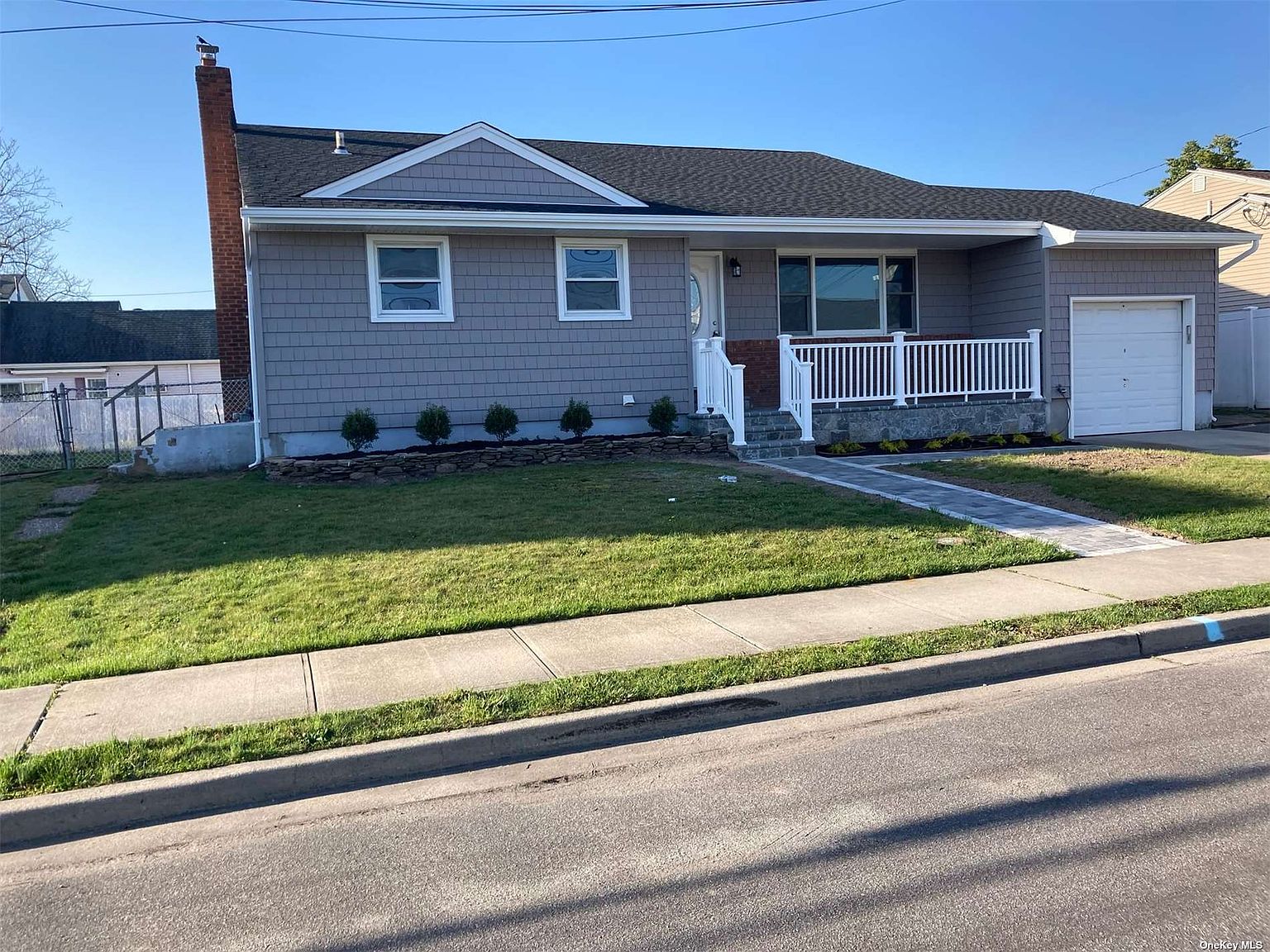 9 Prairie Lane, Lindenhurst, NY 11757 Zillow