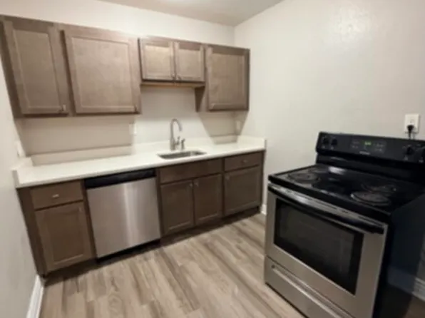 298 W Powers Ave APT 102, Littleton, CO 80120