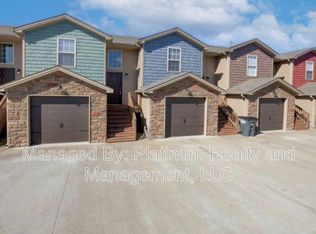 992 S Ash Ridge Dr, Clarksville, TN 37042