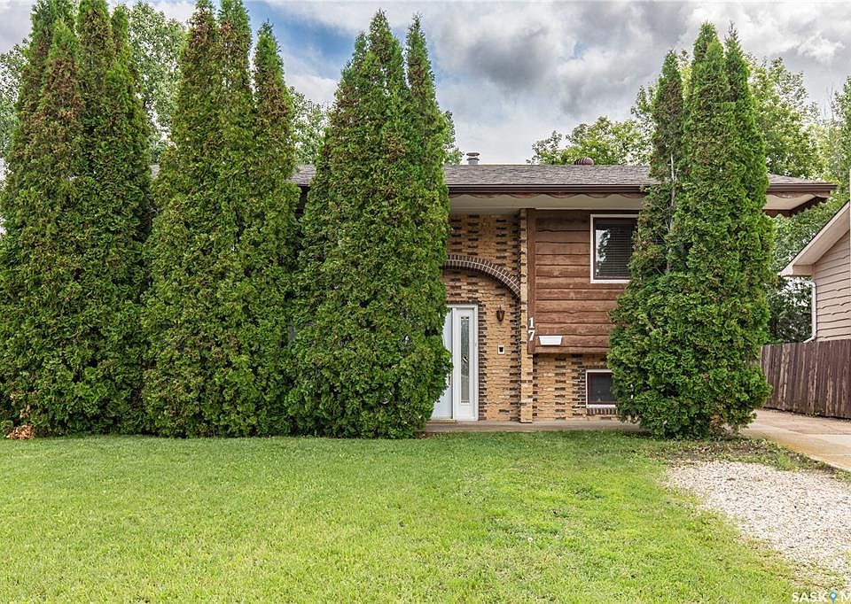 1st image of 17 Blue Sage DRIVE