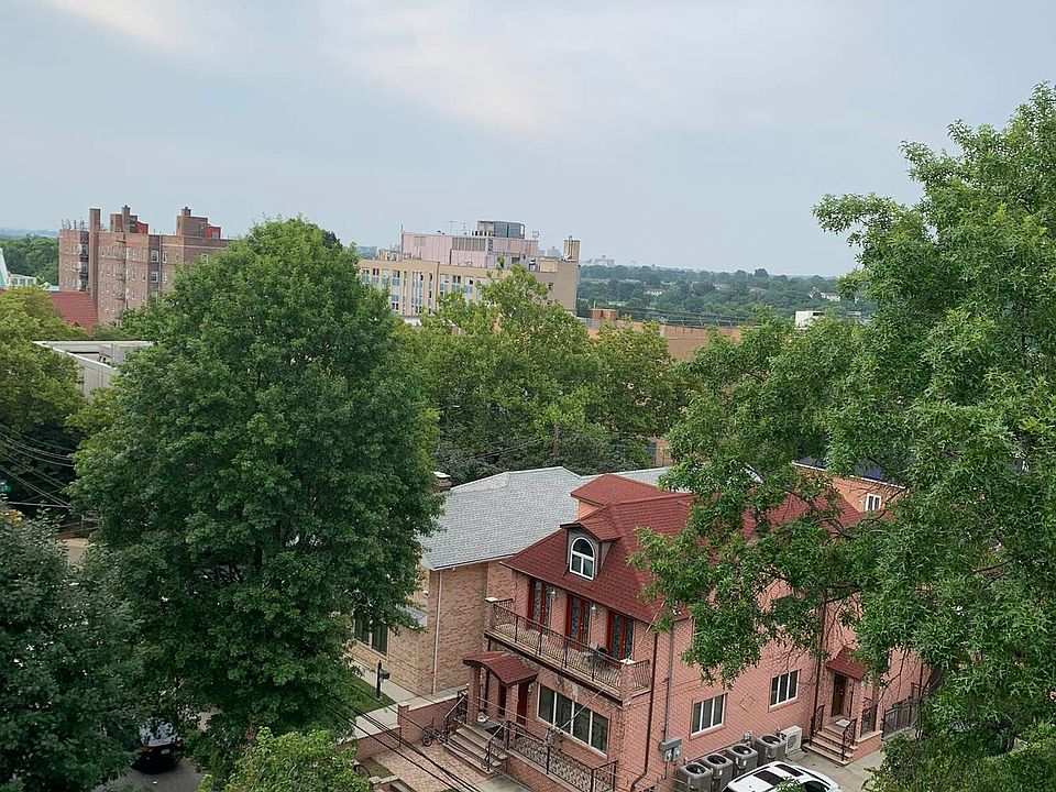 1st image of 71-40 112th St APT 702