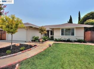 1061 Norfolk Rd, Livermore, CA 94551