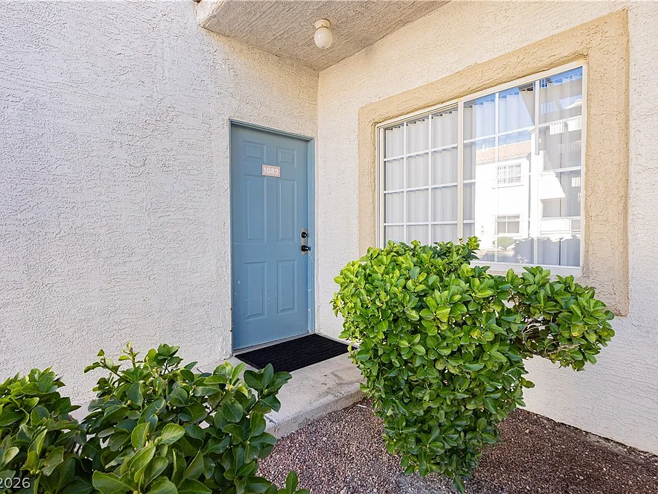 3318 N Decatur Blvd #1082