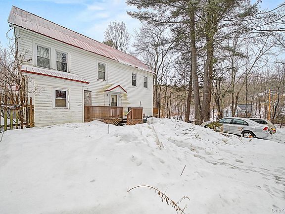 2nd image of 2 Station Hill Road #4