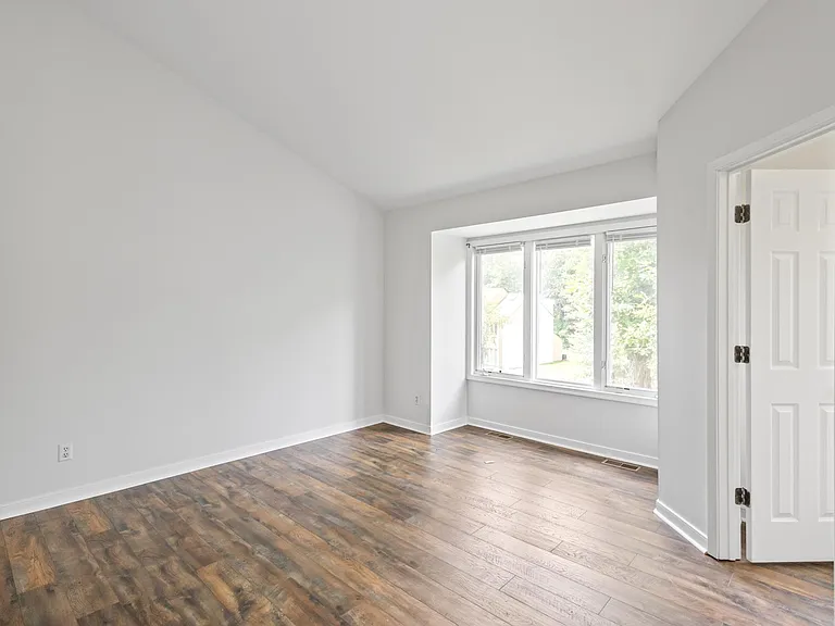 12021 Shore View Dr — Photo 31