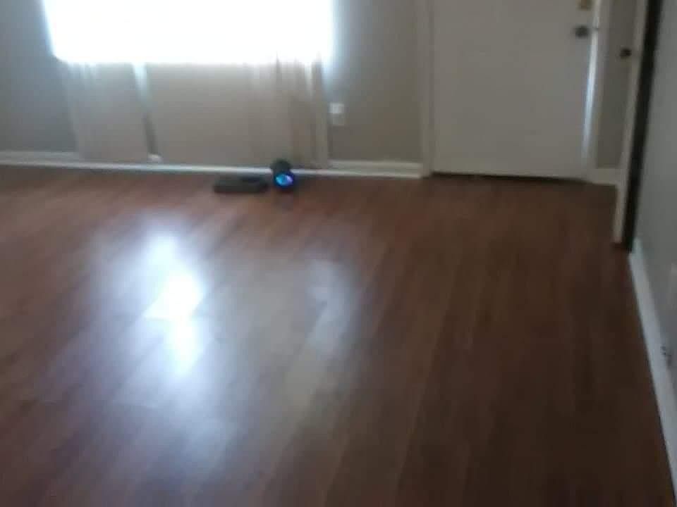 2nd image of 1063 W Harlem Ave