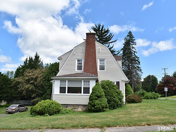 3rd image of 505 Burlington Avenue