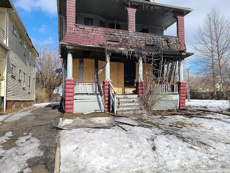 1st image of 9813 Lamontier Ave