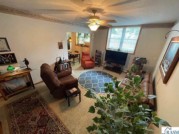 2nd image of 323 N German St APT B2