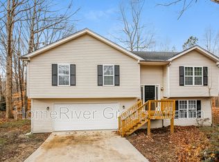 4864 Remington Dr, Flowery Branch, GA 30542