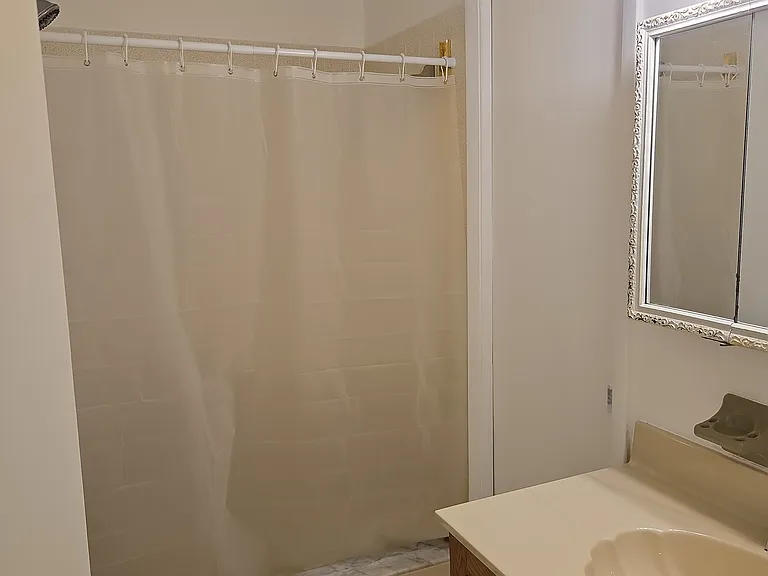 3755 S Hopkins Ave #5-C — Photo 7
