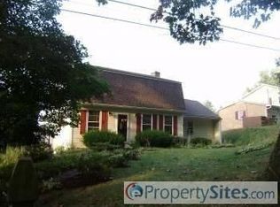 580 Blue Lake Rd, Denver, PA 17517