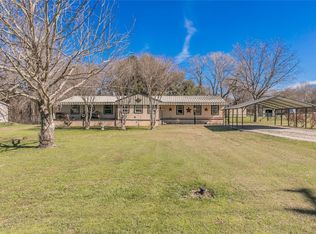 245 Valley Meadows Dr, Springtown, TX 76082