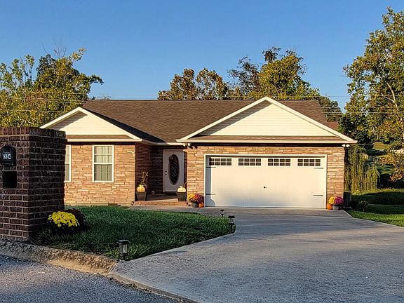 2nd image of 334 Joshua Landing Ct