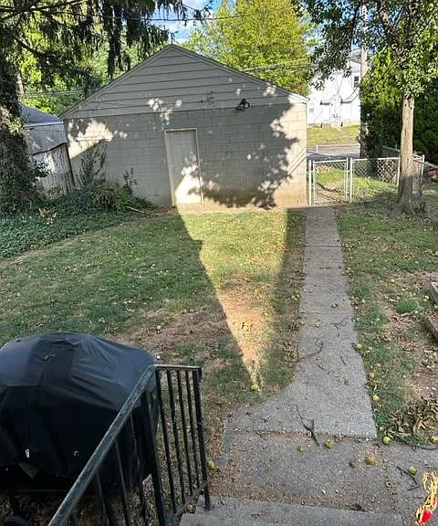 1446 Ashland Ave — Photo 15