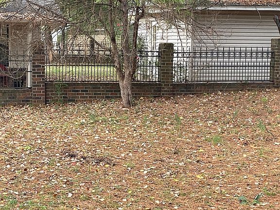 2nd image of 7378 Meadowbrook Dr