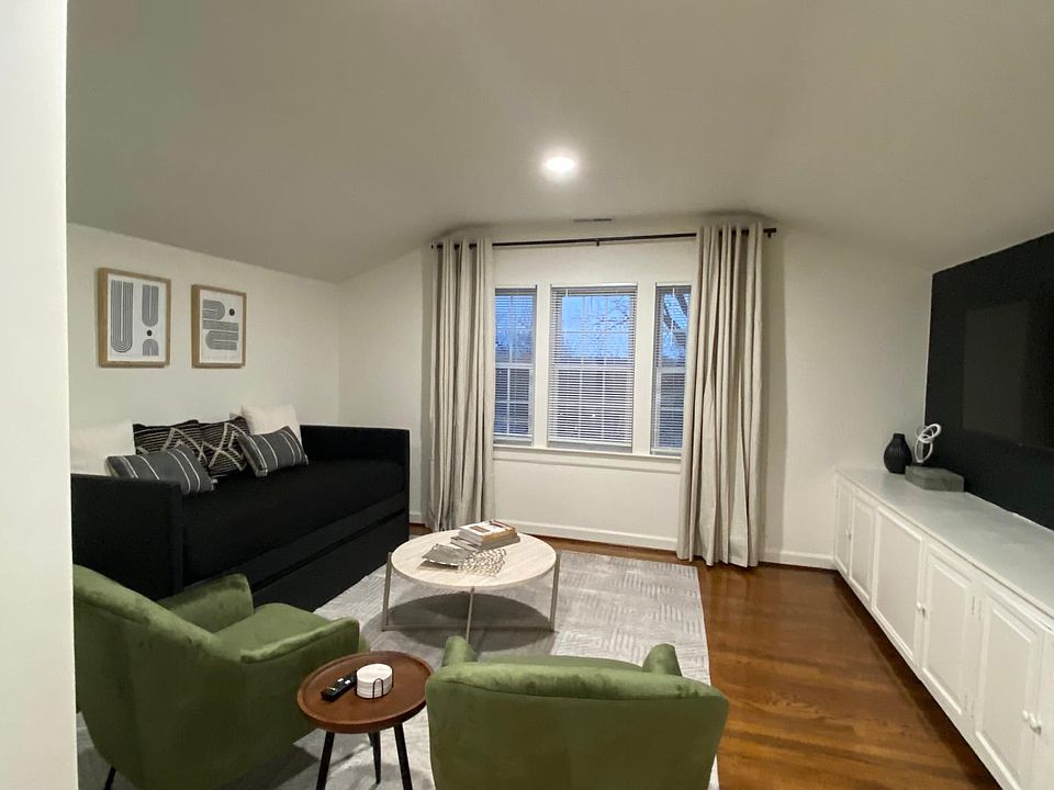 1st image of 1507 17th Ave S APT 5