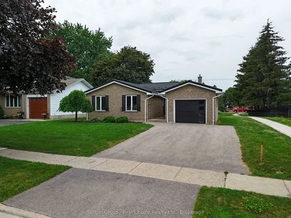 70 Bedford Dr, Stratford, ON N5A 5J5