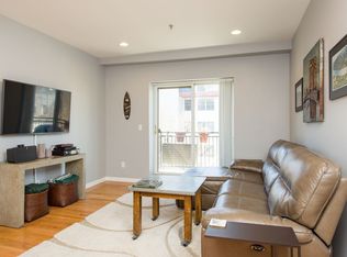 606 Adams St APT 4, Hoboken, NJ 07030