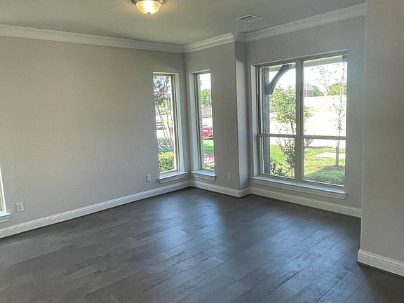 3rd image of 4829 McKinney Hollow Dr