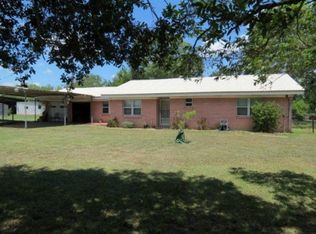 351 Josephine Ln, Victoria, TX 77905